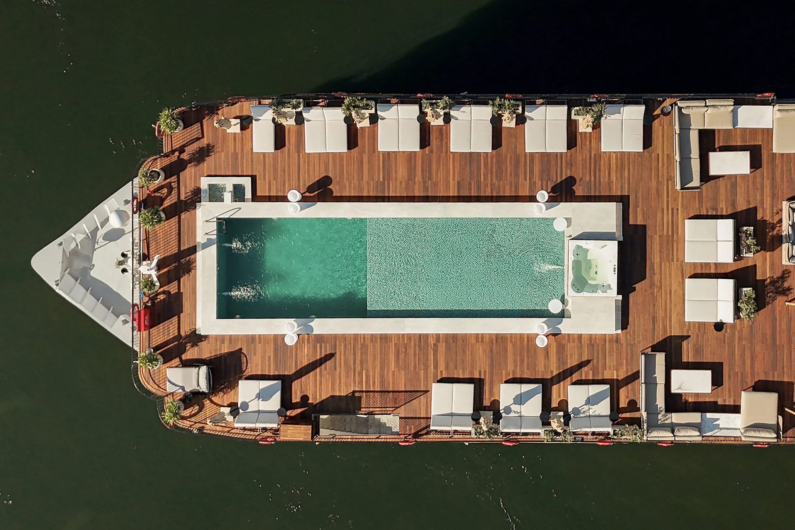 Exterior view of the Le Fayan Suites Nile Cruise Nile cruise ship